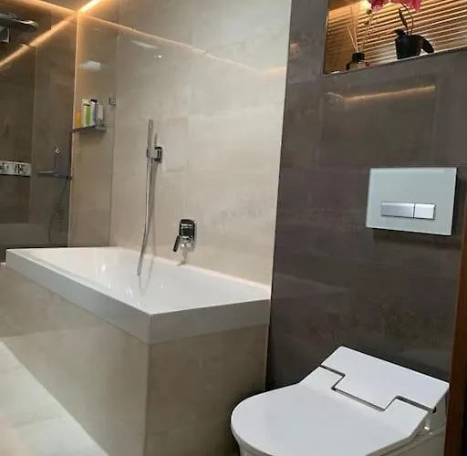 Apartament M18 - Csak Egy Lepes A Toertenelmi Belvaros - Free Parking