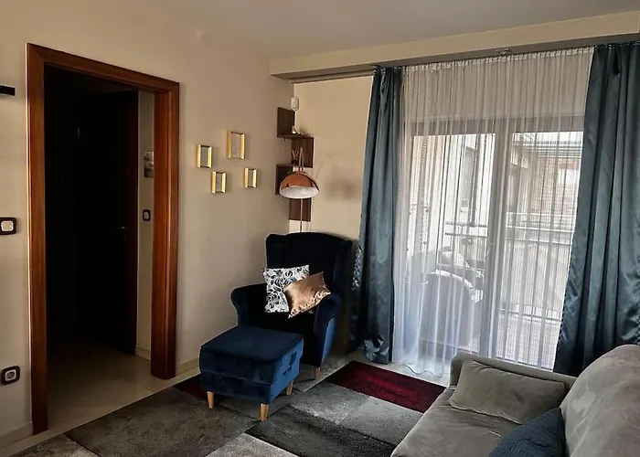 M18 - Csak Egy Lepes A Toertenelmi Belvaros - Free Parking Apartament Pécs