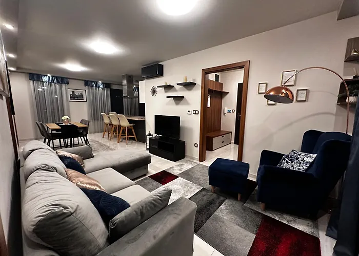 Apartament M18 - Csak Egy Lepes A Toertenelmi Belvaros - Free Parking Pécs